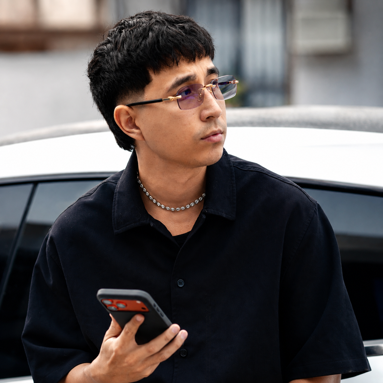Alexis Chaires — Vizual Dealer